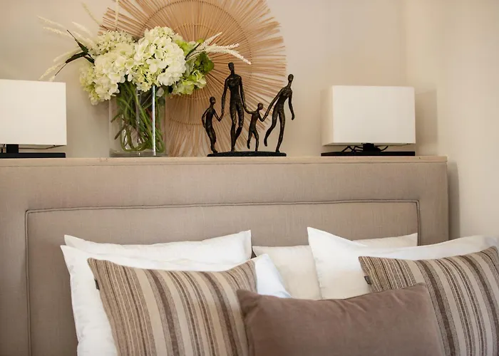 Mougins Luxury Retreats