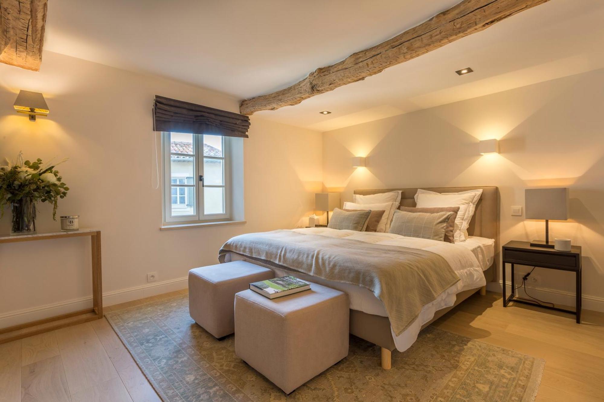 Luxury Retreats