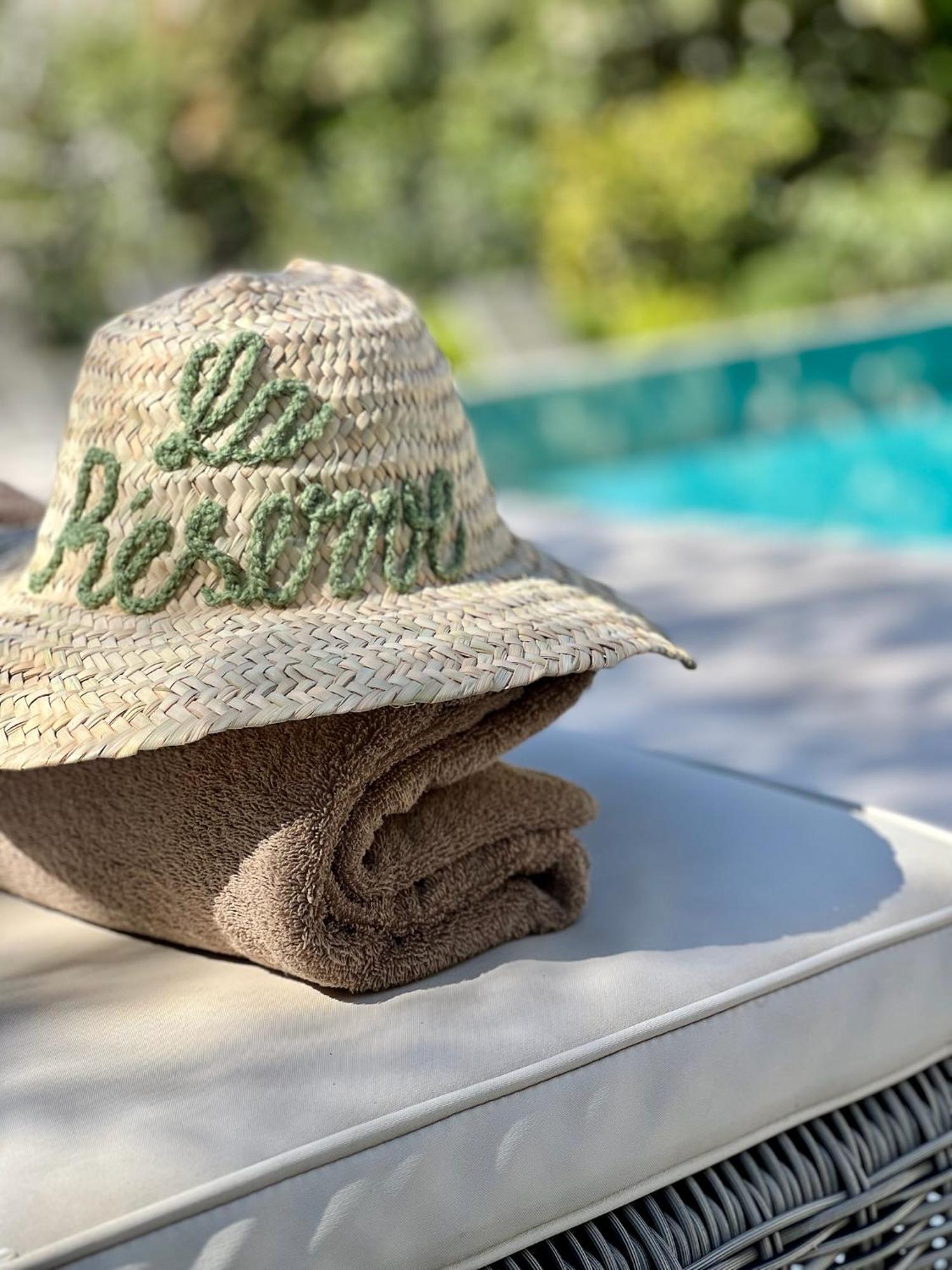 Luxury Retreats Apartahotel